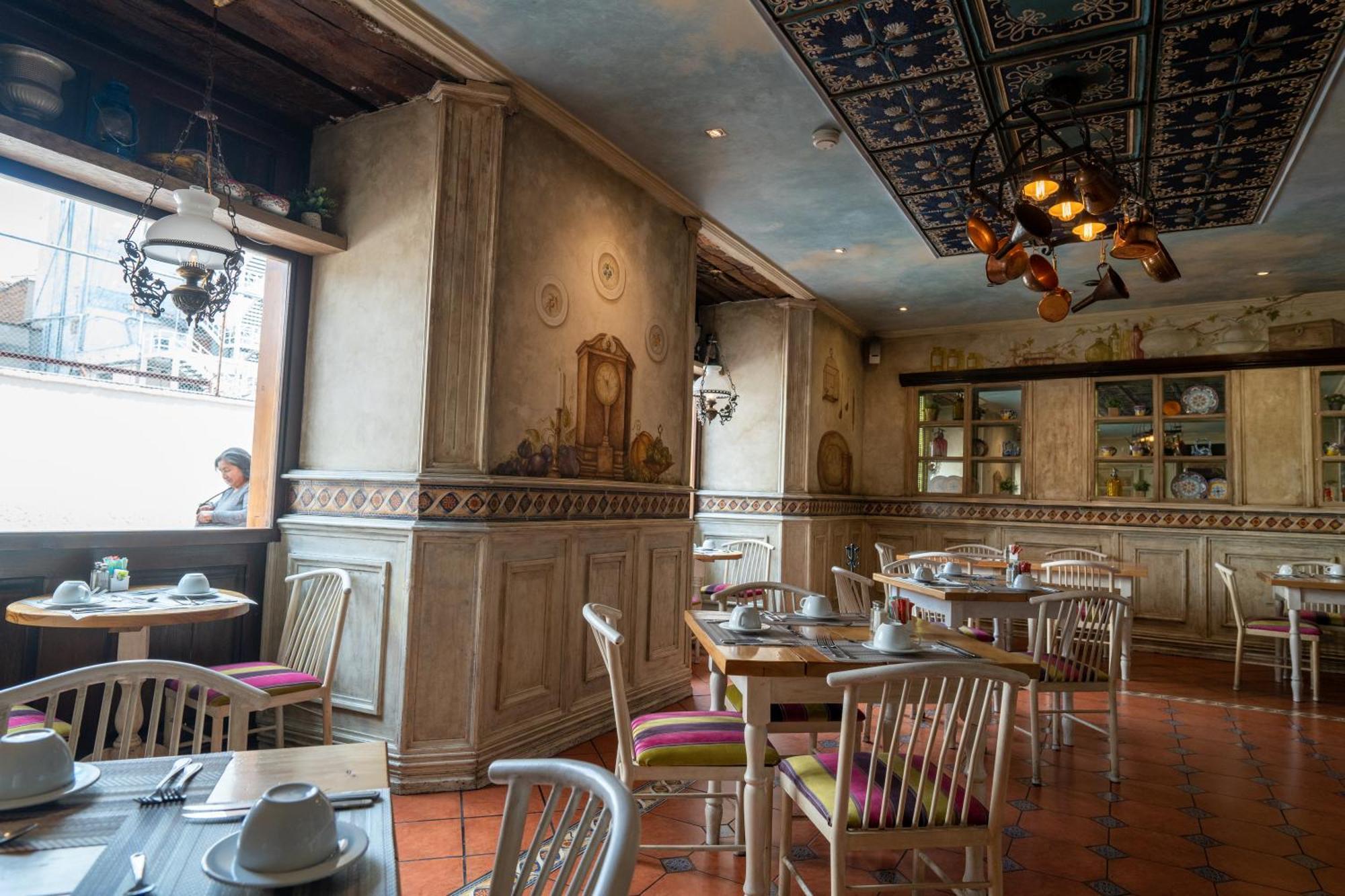 Boutique Santa Lucia Hotel 5*