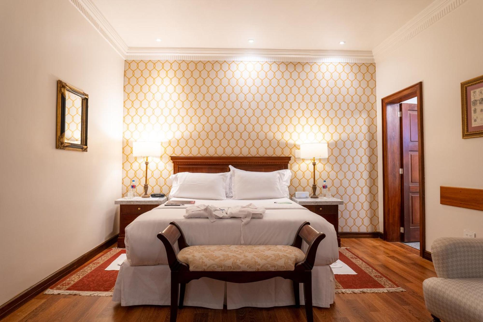 Boutique Santa Lucia Hotel 5*
